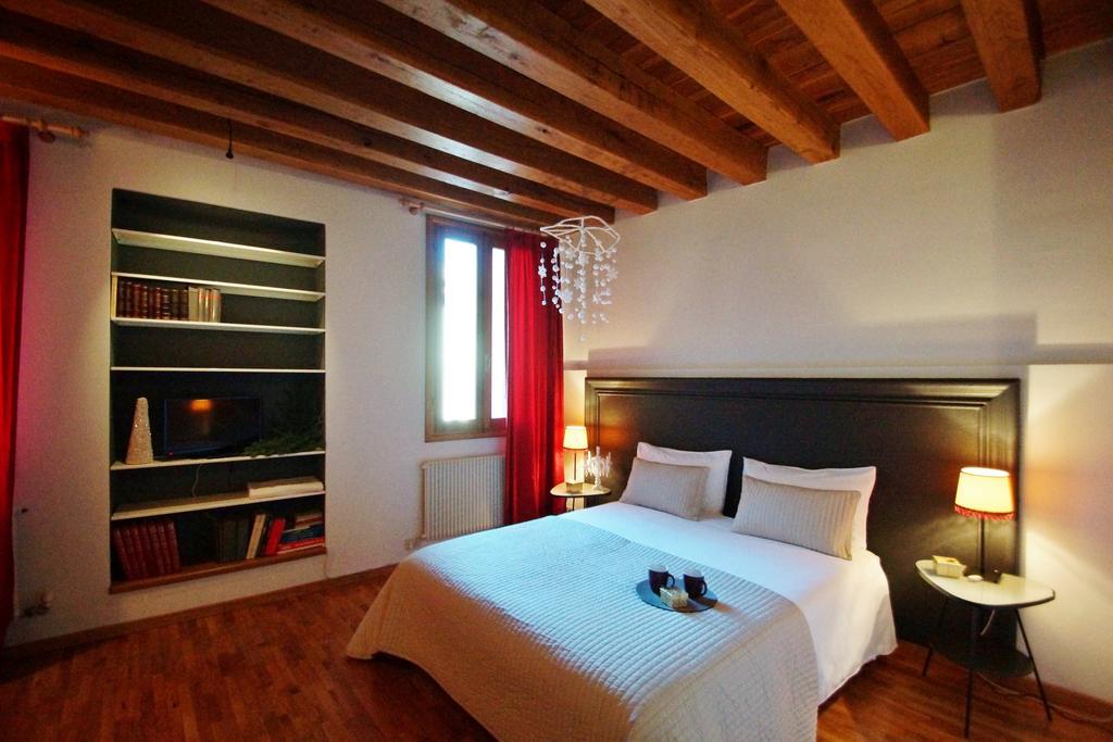 Avogari B&B Treviso Szoba fotó